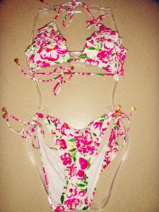Ruffle women's Bijini